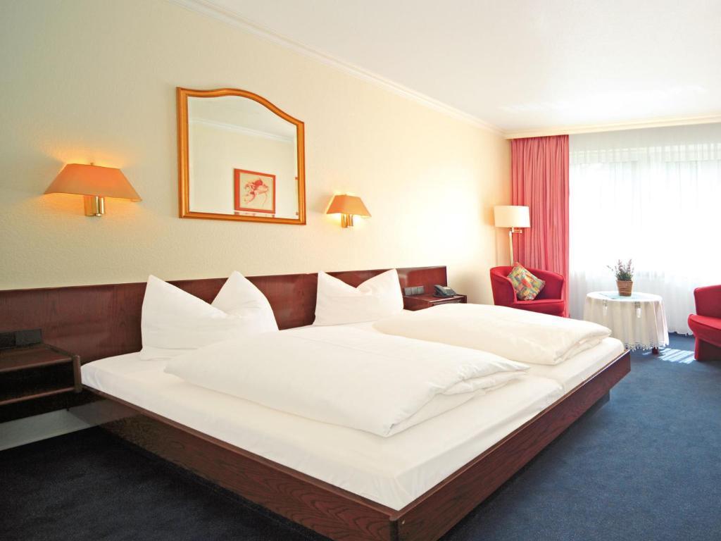 Hotel-Cafe Kampe Norderstedt Oda fotoğraf